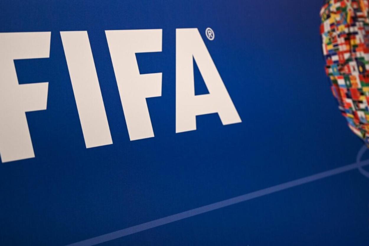 Украинская ассоциация футбола просит исключить РФС из ФИФА и отстранить Иран
