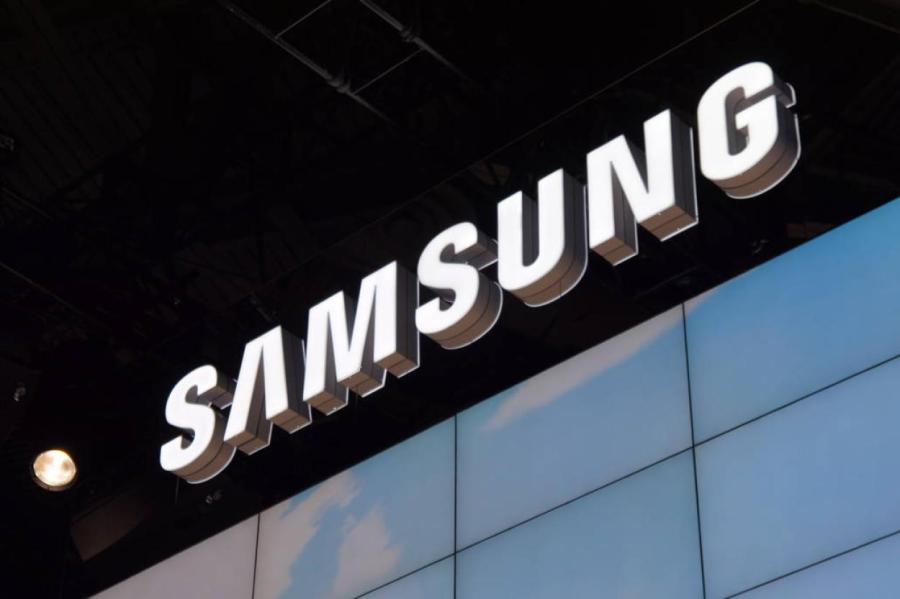 Samsung сократит поставки смартфонов на 13%
