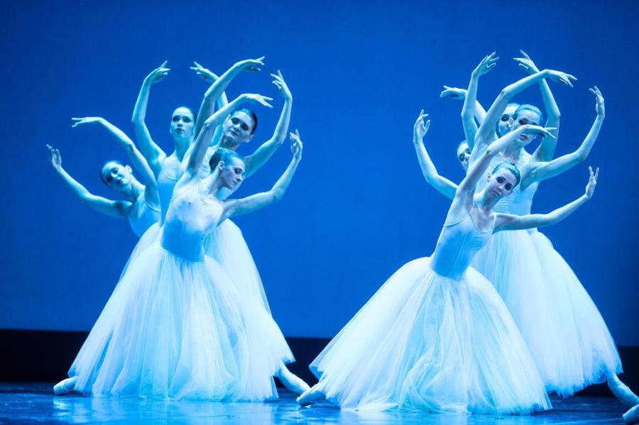 Серенады и колесо судьбы: премьеры латвийского балета