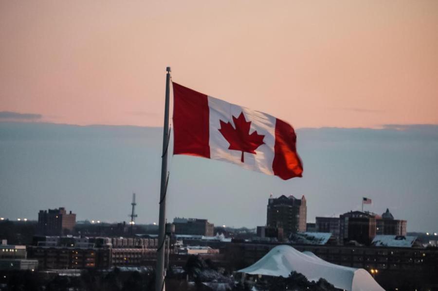 Канада приглашает в страну 1,5 млн иммигрантов