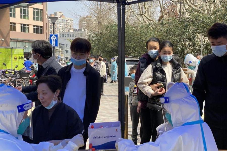 В Китае проходят протесты из-за коронавирусных локдаунов