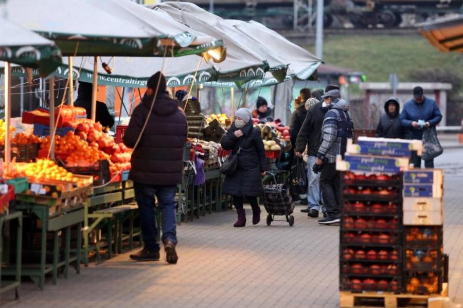 Рейзенбергс возмущен увиденным на Рижском центральном рынке