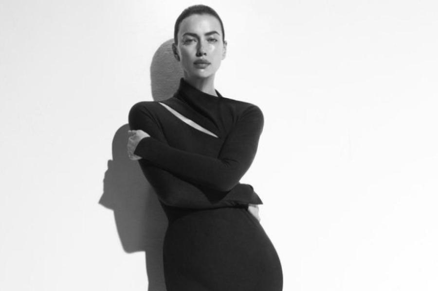 Ирина Шейк снялась в провокационной рекламе для Chanel