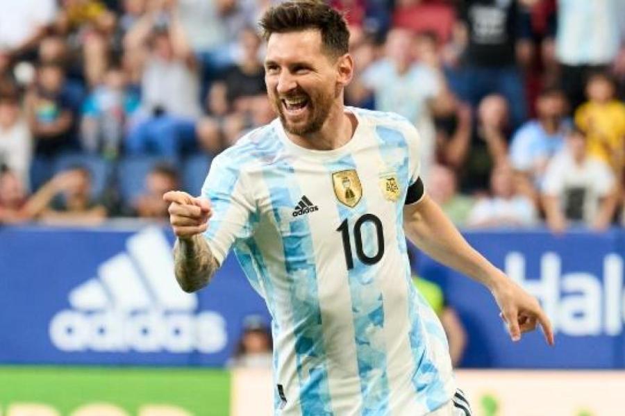 Тренер Аргентины хочет, чтобы Месси сыграл на следующем чемпионате мира