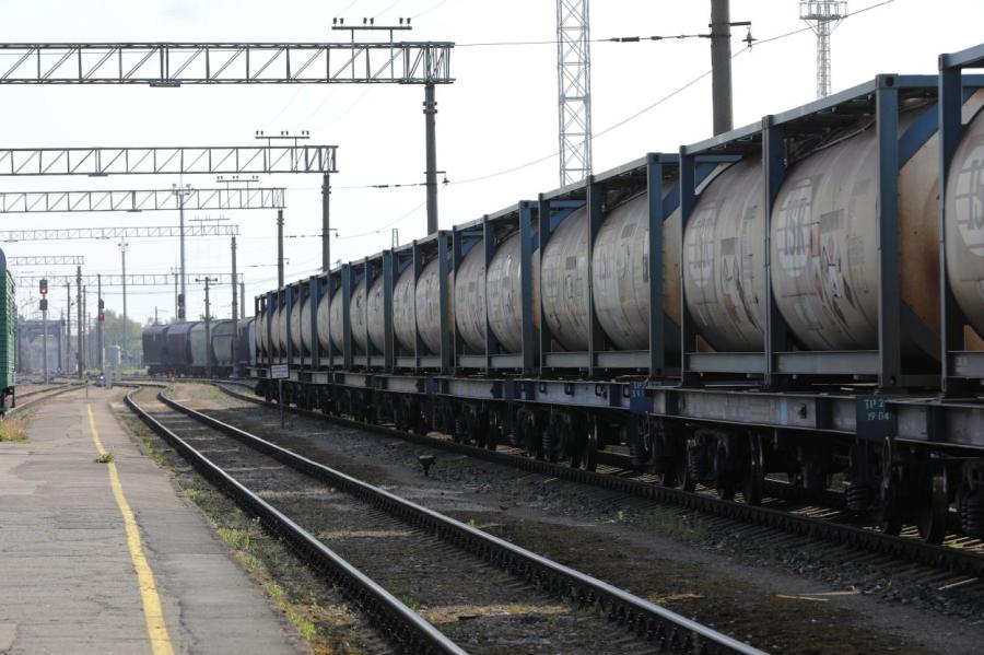 СГД обнаружила 150 000 контрабандных сигарет в грузовых поездах из Беларуси