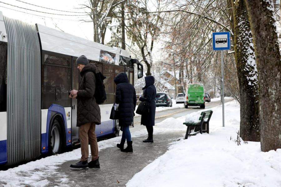 Куда идет автобус: грядут изменения на популярном в Риге маршруте № 49 (СХЕМА)