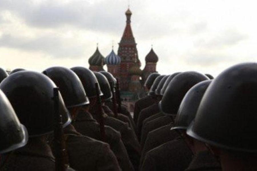 В Кремле против идеи конфискации имущества у покинувших Россию