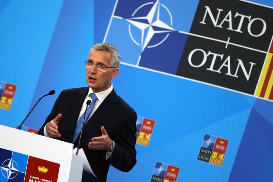 Генсек НАТО не верит, что Путин сбросит атомную бомбу