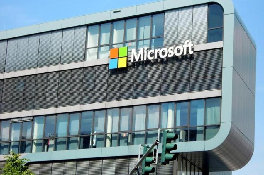 ЕС предупредит Microsoft из-за сделки стоимостью в два годовых ВВП Латвии