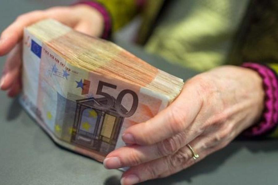 Нацобъединение получит из госбюджета 666 тыс евро, Единство - почти миллион