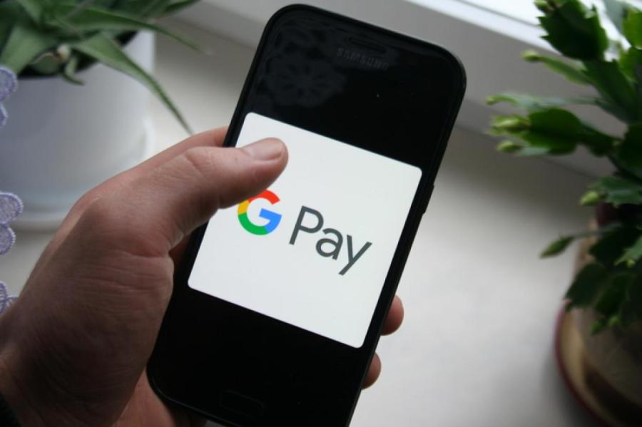 В России Apple Pay и Google Pay заменили наклейками