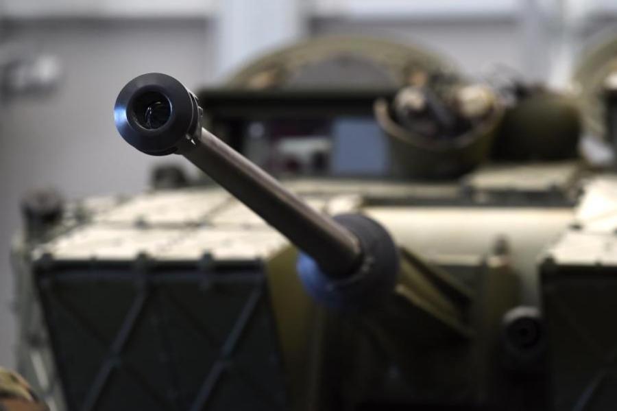 «Леопарды» и «Абрамсы»: достоинства и недостатки танков для Украины