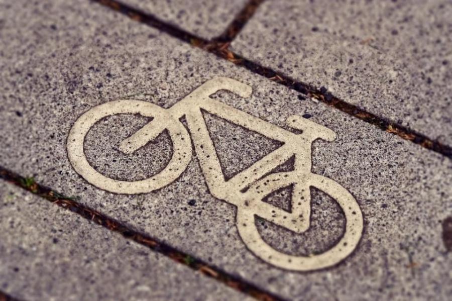 Велодорожек в Риге все больше, но жители довольны ими все меньше