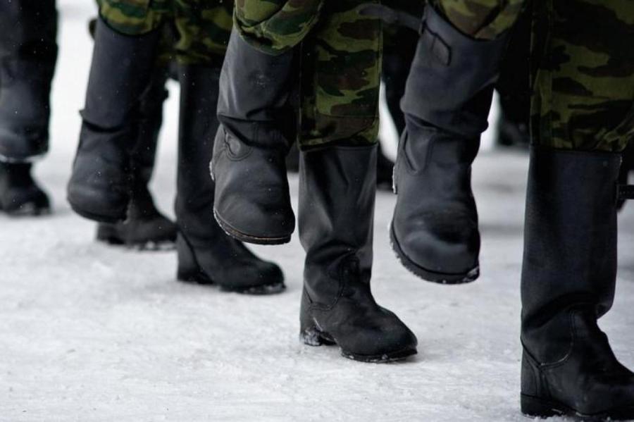 В Латвии возмущены тем, что 23 февраля продолжают отмечать