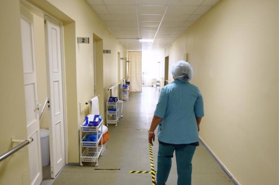 Число пациентов с Covid-19"в латвийских больницах без существенных изменений