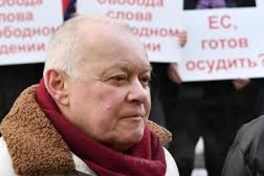 Обеспечивали хозяйственные ресурсы Киселева - за что судят журналистов в Латвии