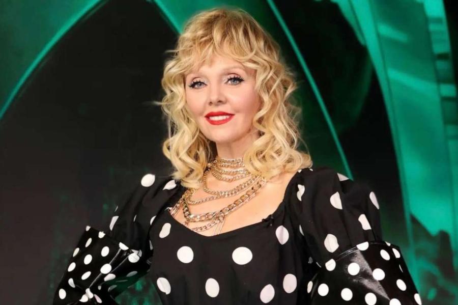 Российская певица Валерия вдруг решила подать в суд на Латвию