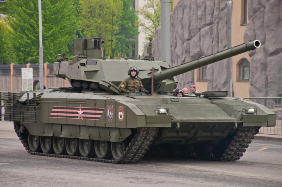 Россия начала применять танки T-14 «Армата» в Украине - DW
