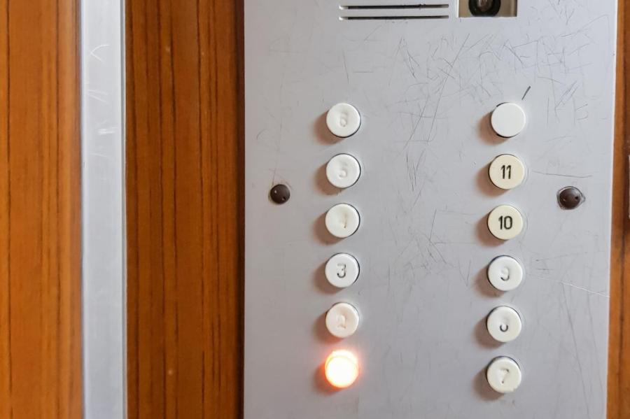 Сегодня в Латвии пройдет акция «День без лифта-2023»