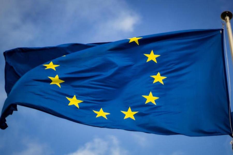 ЕС может упростить получение постоянных видов на жительство для иностранцев