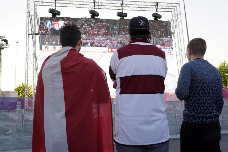 И зарубежные, и местные любители хоккея основательно возмущены ценами в Риге