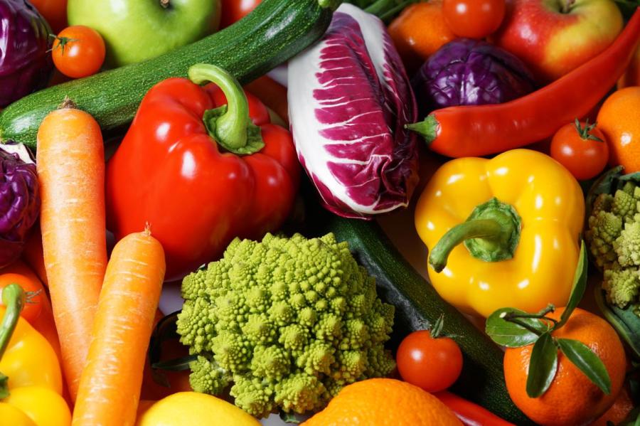 Врач раскрыл всю правду о нитратах в овощах: признаки отравления