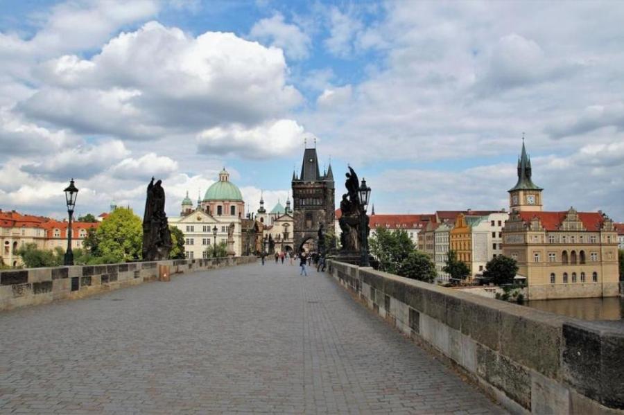 Чехия лишила Россию права на бесплатные земельные участки