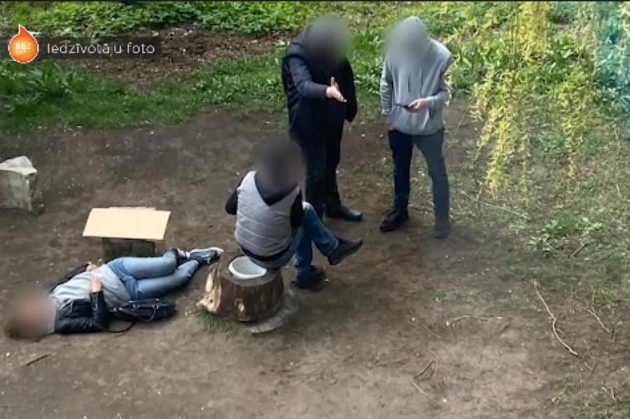 Блогер напоил жену чаем с водой из туалета и был арестован: Coцсети: Интернет и СМИ: kingplayclub.ru