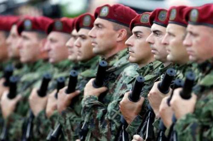 Армия Сербии приведена в состояние максимальной готовности