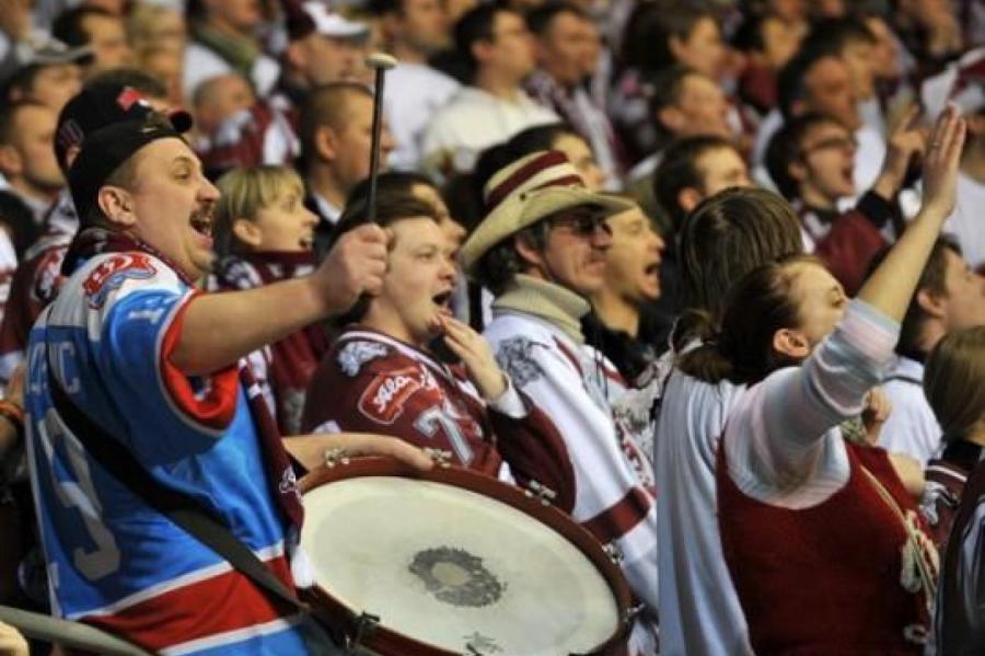 Празднование победы сборной Латвии на ЧМ по хоккею прошло спокойно - полиция