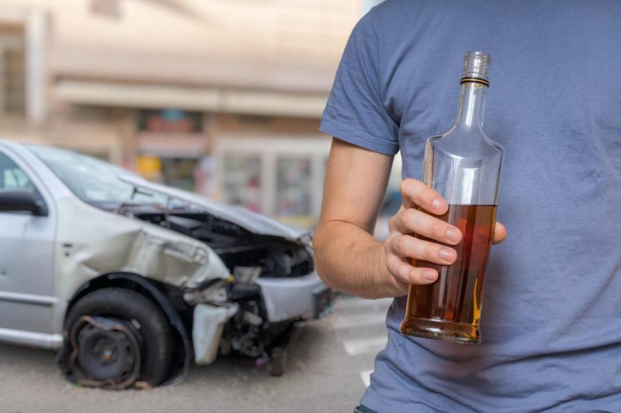 Полиция описала среднестатического пьяного водителя Латвии; как сильно он пьян?