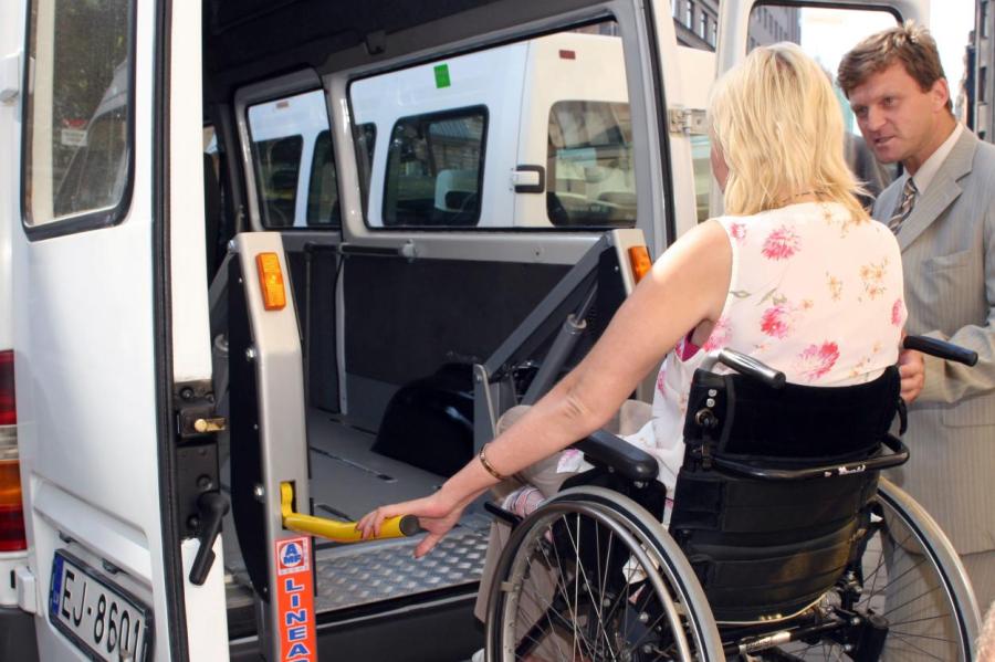 В Латвии повысили транспортное пособие для инвалидов - расчеты и нюансы выплат