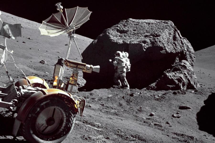 Американские астронавты только сейчас признались, что задыхались на Луне