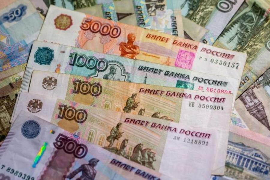 В РФ одобрили закон о налоге на сверхприбыль крупных компаний