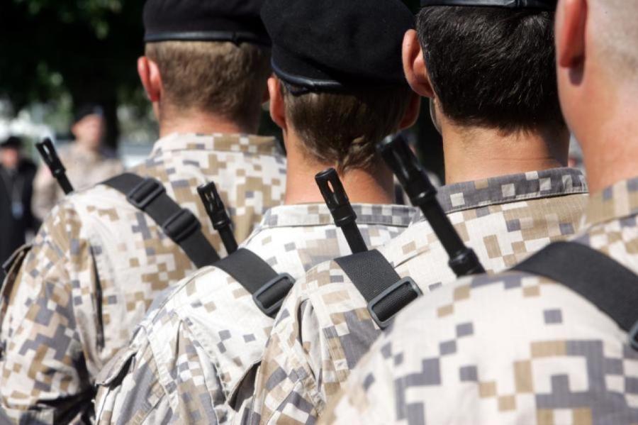 «Военная служба — отличная возможность улучшить навыки латышского!» - Минобороны