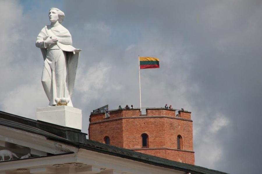 Белорусы массово едут в Литву на заработки