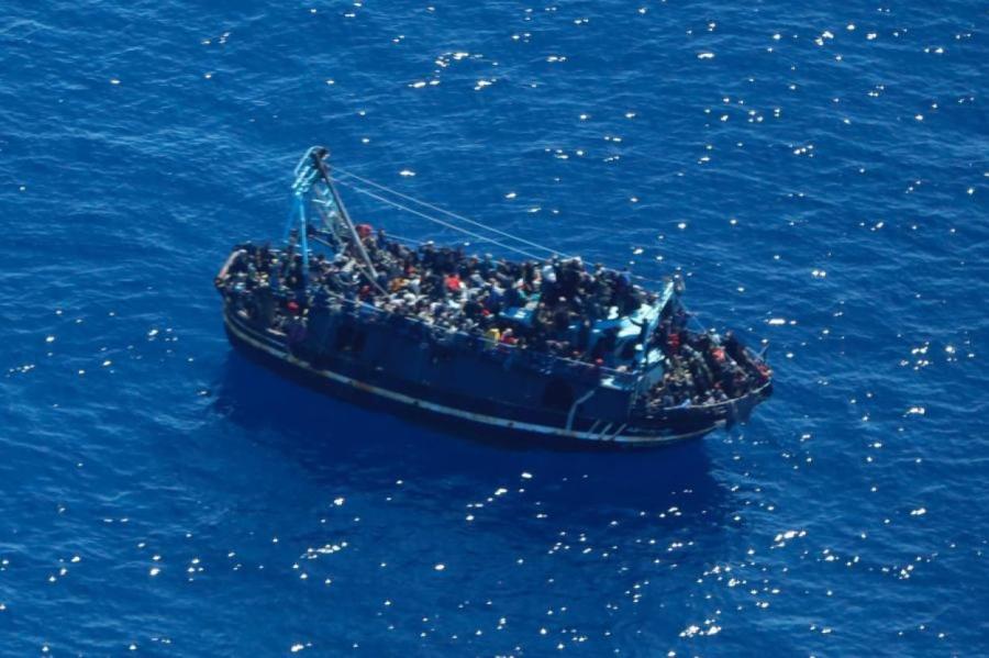 После крушения лодок у берегов Италии пропали 30 мигрантов