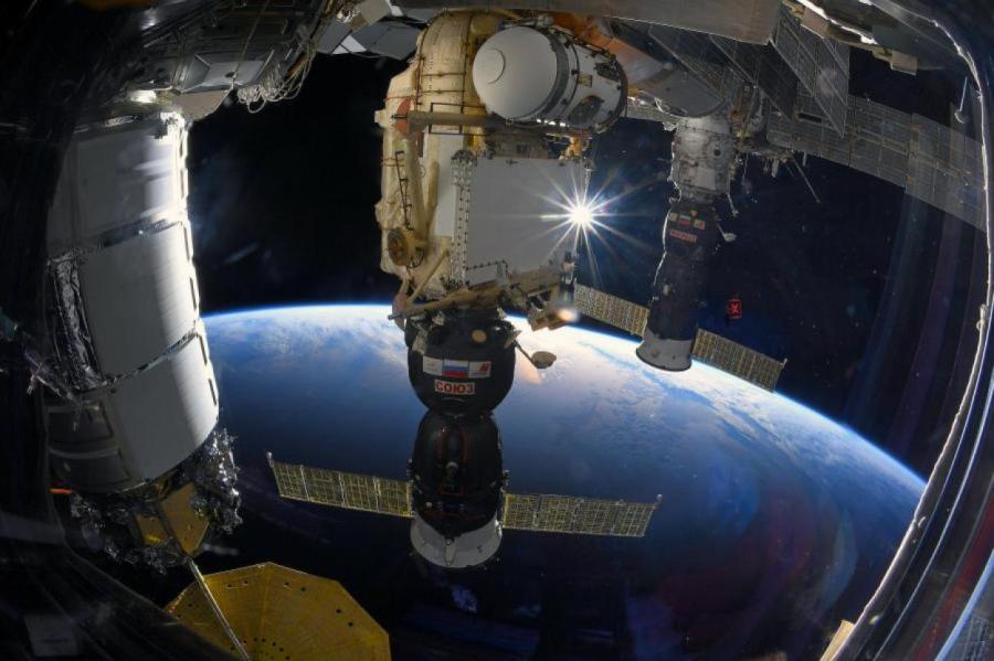 На МКС обнаружены опасные для астронавтов вещества «из другого мира»