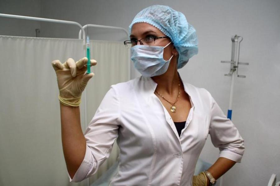 30 000 евро: в Эстонии медсестрам сделают финансовую инъекцию, чтобы вернулись