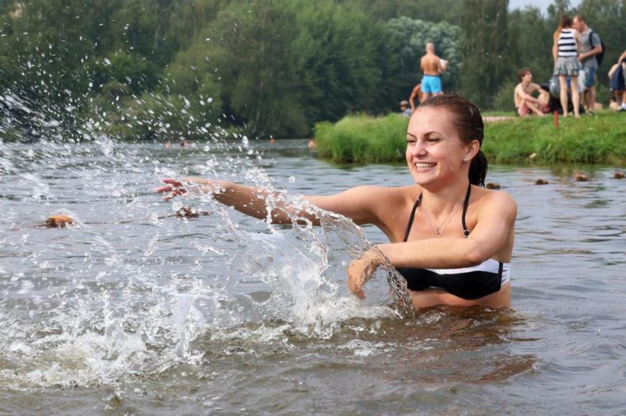 День оленевода на реке Полябта: почему чум в тундре разрешают ставить только женщинам