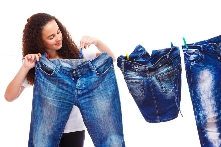 Стирка джинсов: как сделать ткань действительно чистой и сохранить цвет