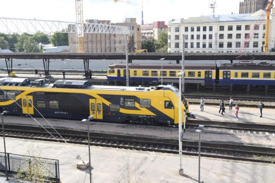 Pasažieru vilciens надеется, что новые электропоезда поедут к концу года