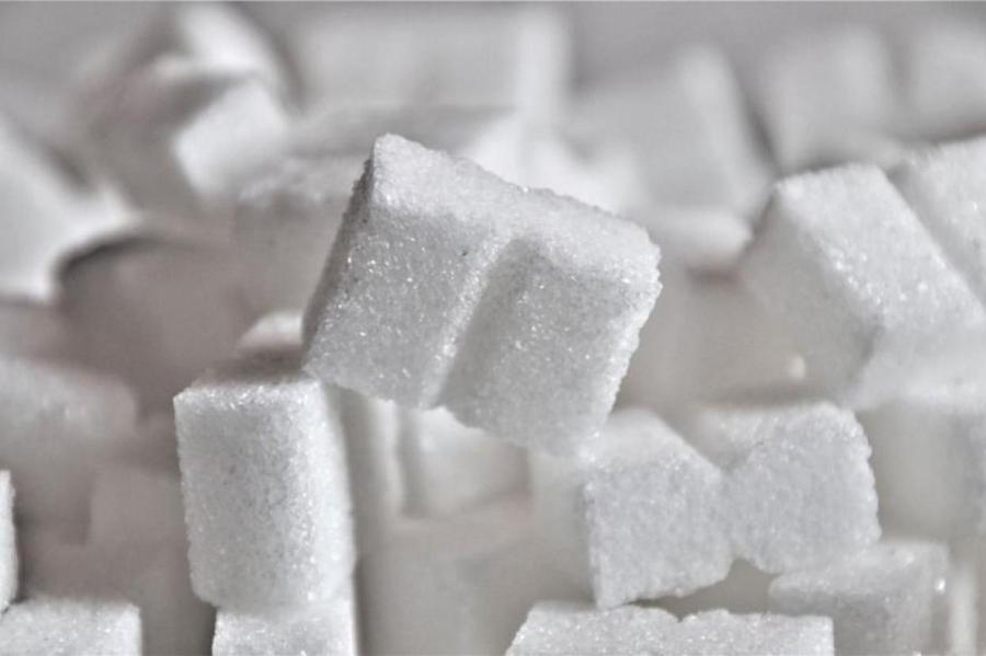 В Эстонии вместо налога для банков введут налог на сахар для населения