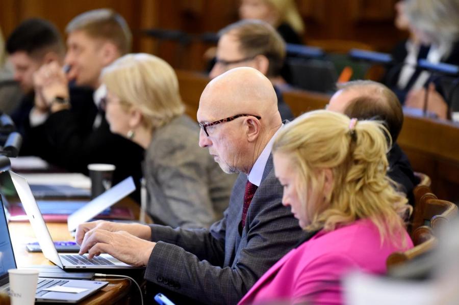 Депутаты разбушевались: в Латвии будет аж три парламентских расследования