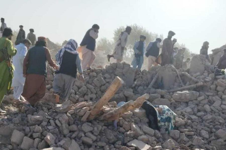 Землетрясение в Афганистане: число погибших выросло до двух тысяч