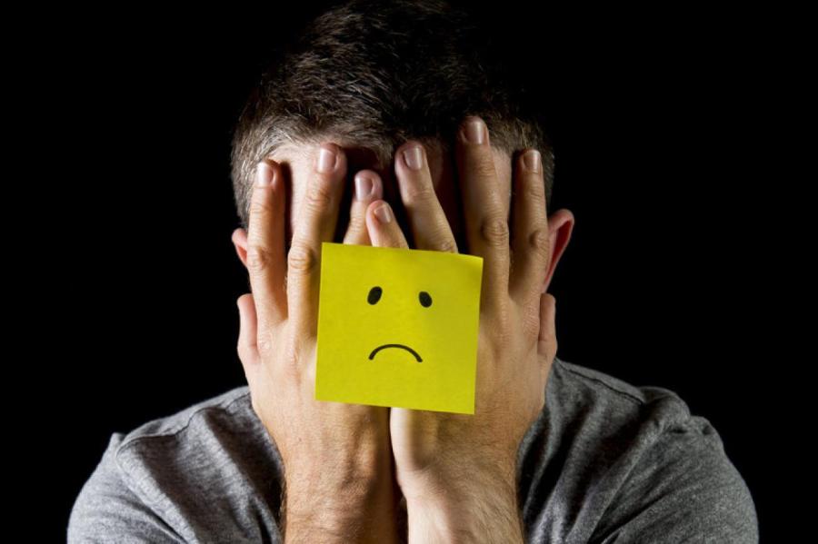 «Я больше не могу»: Как отличить симптомы депрессии от усталости?