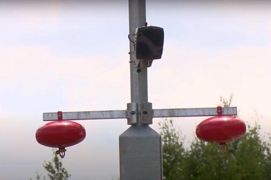 Радары не помогают: по дорогам Латвии продолжают носиться лихачи