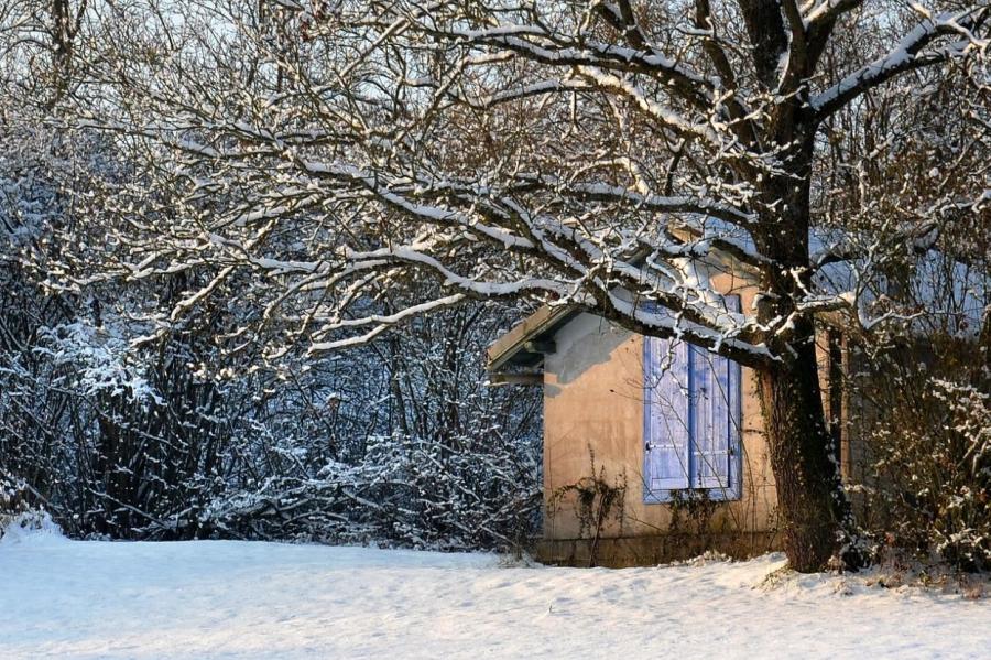 Дачный дом: как подготовить его к зимовке