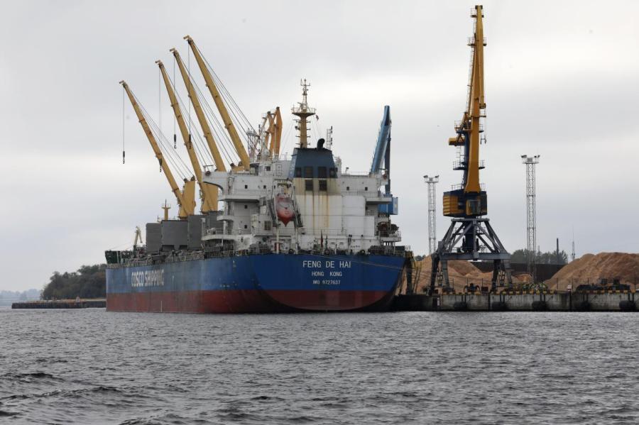 Перевалка грузов в Рижском порту за девять месяцев снизилась на 18,5%