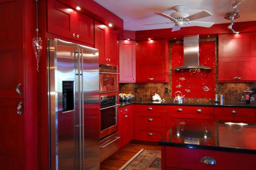 Никогда не используйте эти цвета в интерьере кухни, если хотите создать уют